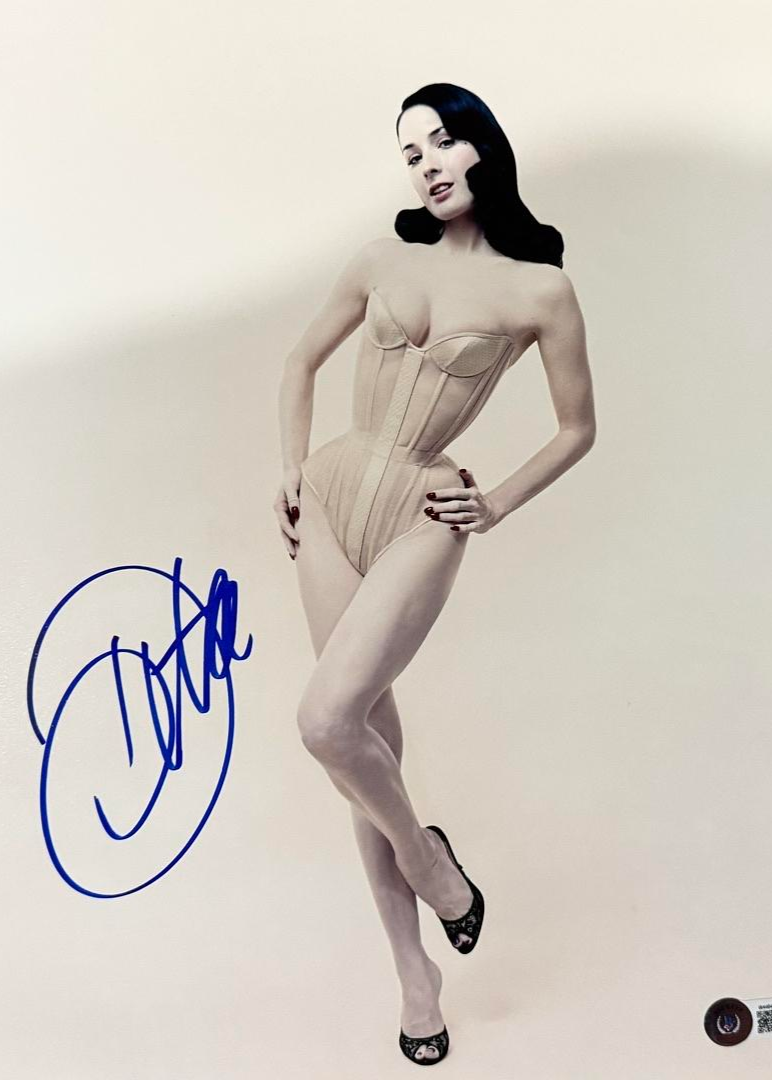 Dita Von Teese Signed 8x10 Photo (Queen Of Burlesque) - Beckett COA